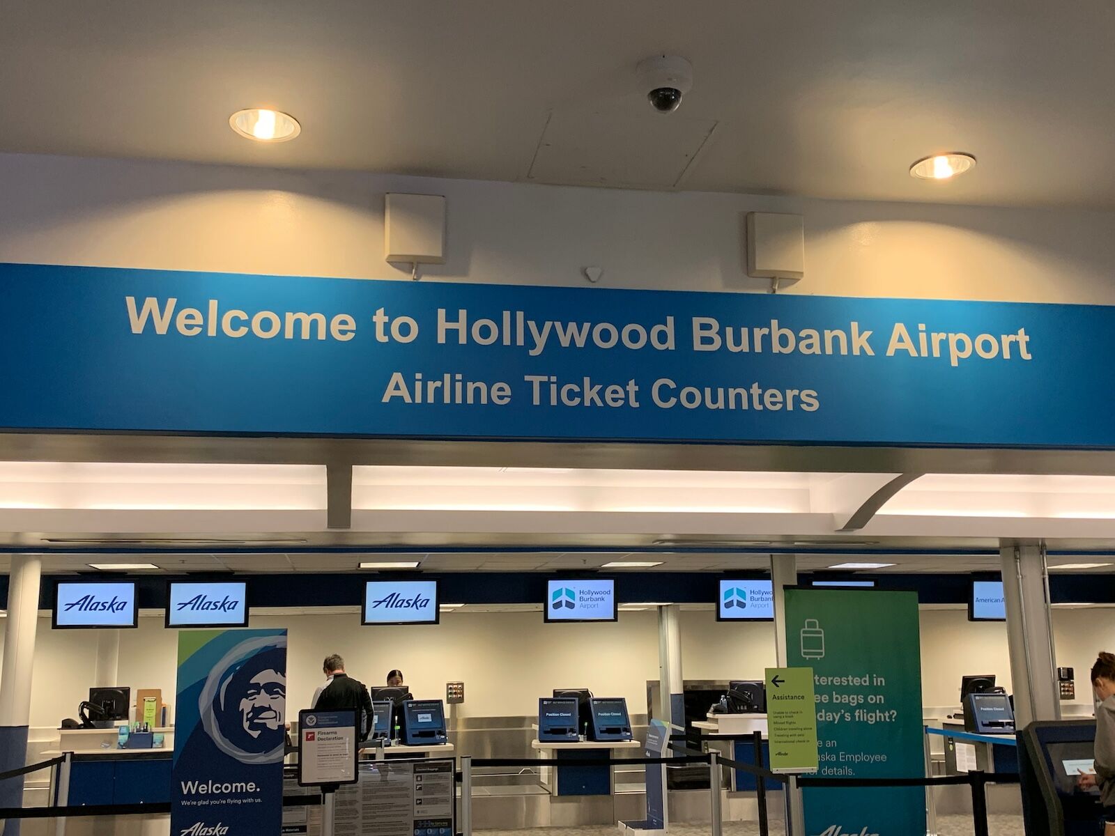 check-in counter at hollywood burbank airport