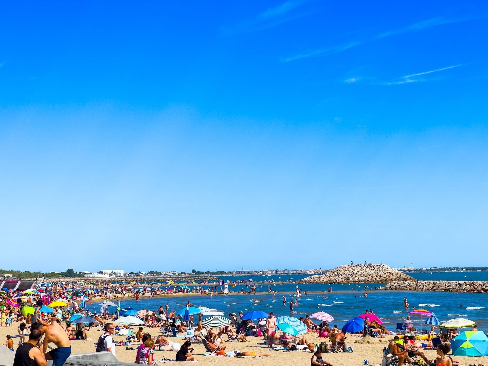 french topless ban - la grande motte