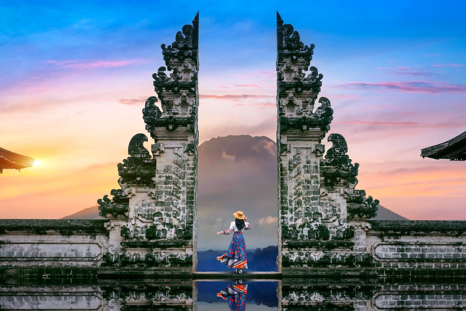bali infleuncer rules - cheesy photo