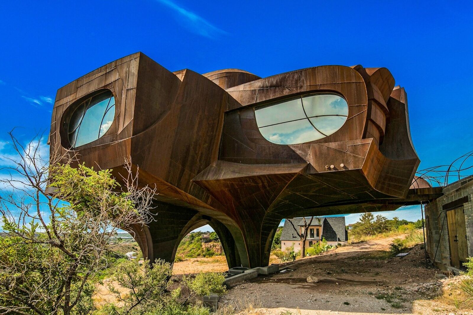 exterior of robert bruno steel house