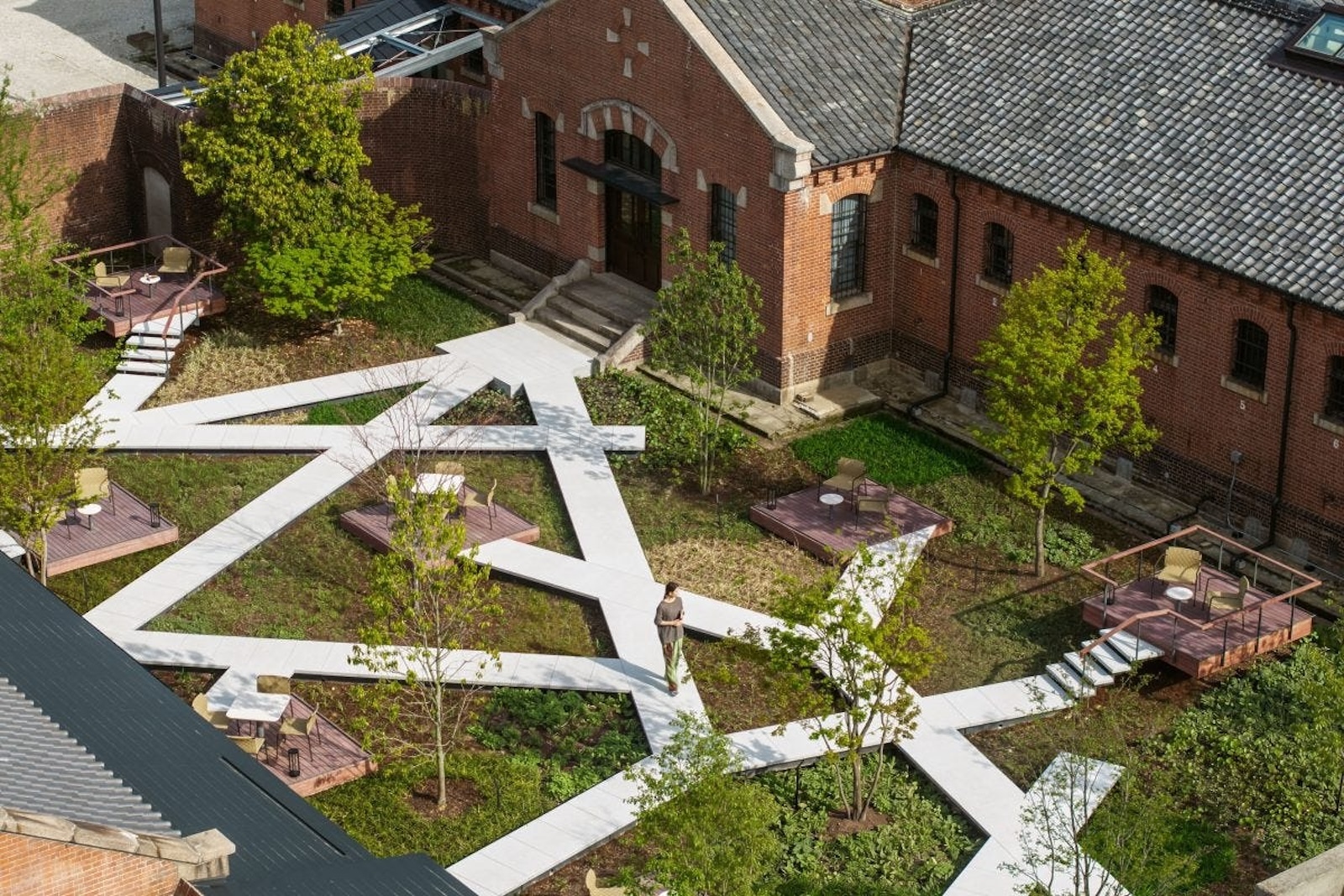 luxury prison hotel - courtyard