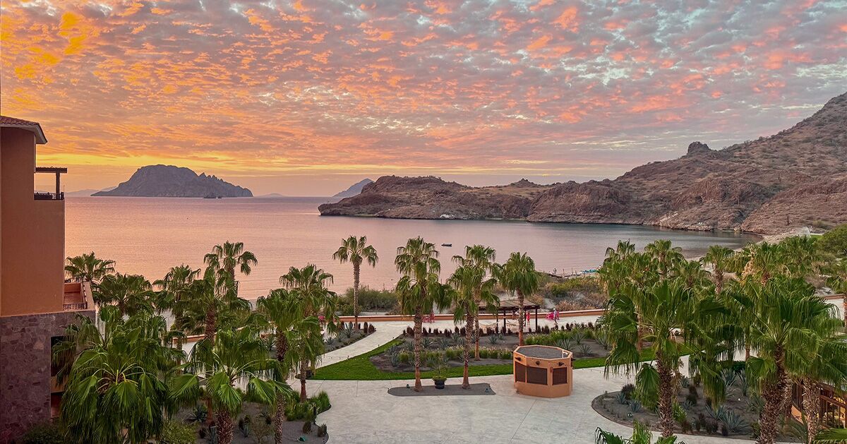 Jižní Baja v objektivu: Resort mezi horami a mořem u národního parku