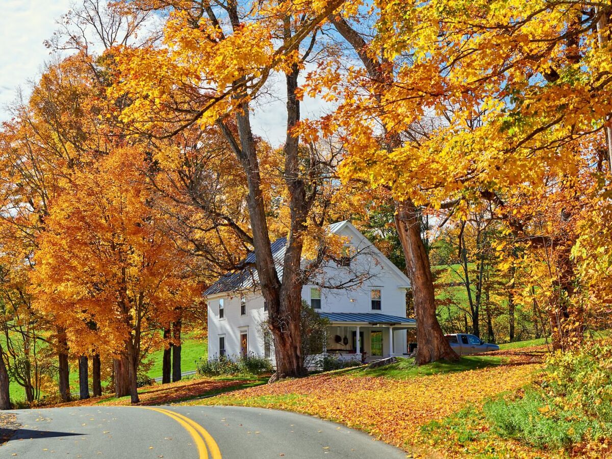 Weekend Getaways Are Driving More Airbnb Searches Than Ever. Here’s Where You Should Book This Fall.