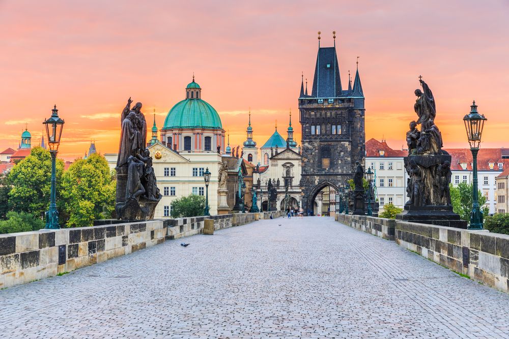 Praga la ciudad de las 100 torres sobrenombres de ciudades