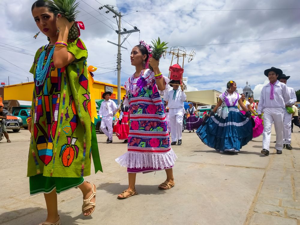 Curiosidades sobre el baile de la flor de piña de Tuxtepec (Oaxaca)