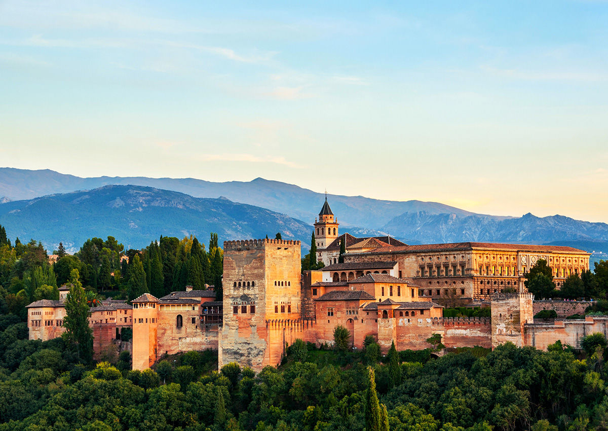 Miniguía para visitar la Alhambra de Granada - Matador Español