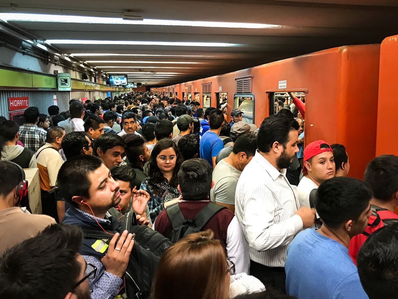Historias del Metro de la Ciudad de México - Matador Español