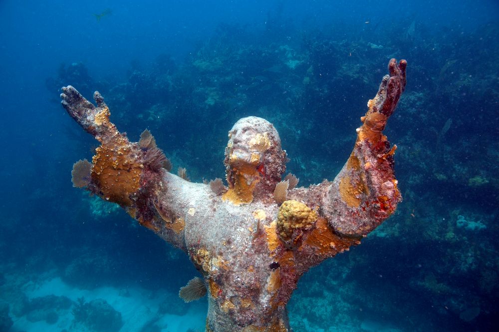 estatuas de Jesucristo